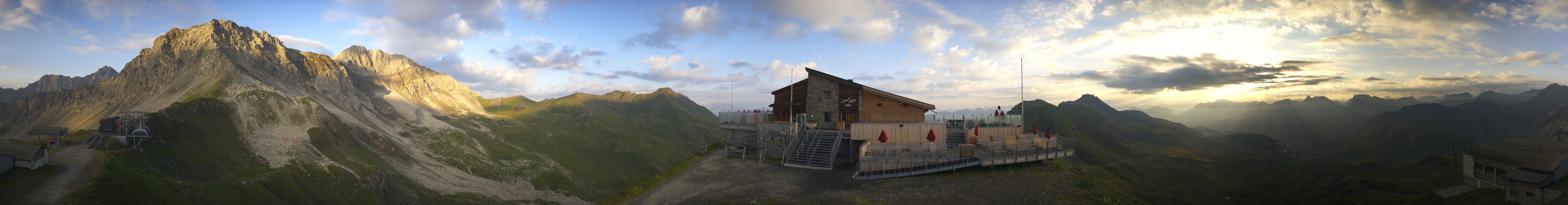 Archiv Foto Webcam Bergstation des Hörnli-Express
