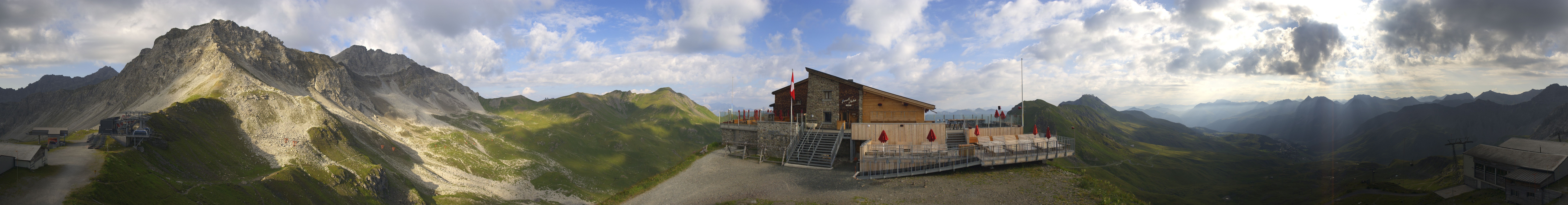 Archiv Foto Webcam Bergstation des Hörnli-Express