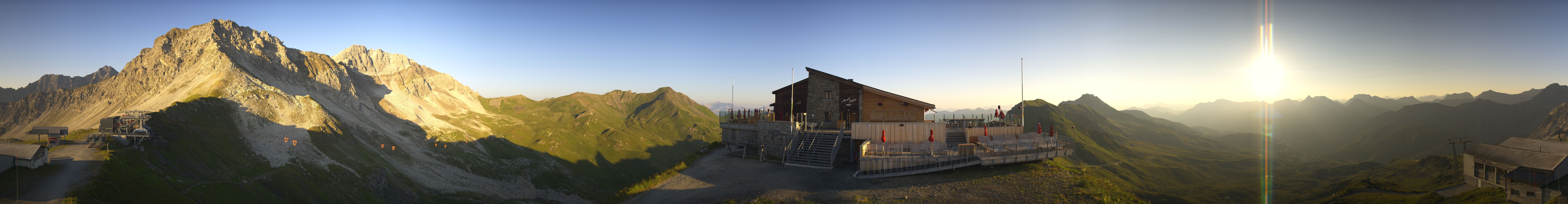 Archiv Foto Webcam Bergstation des Hörnli-Express
