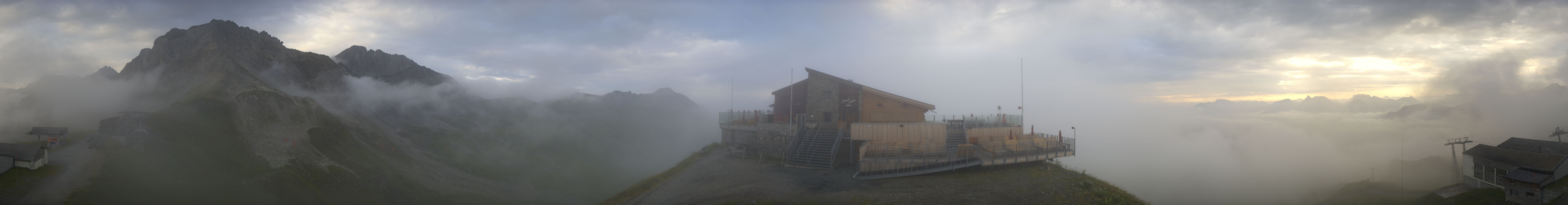 Archiv Foto Webcam Bergstation des Hörnli-Express