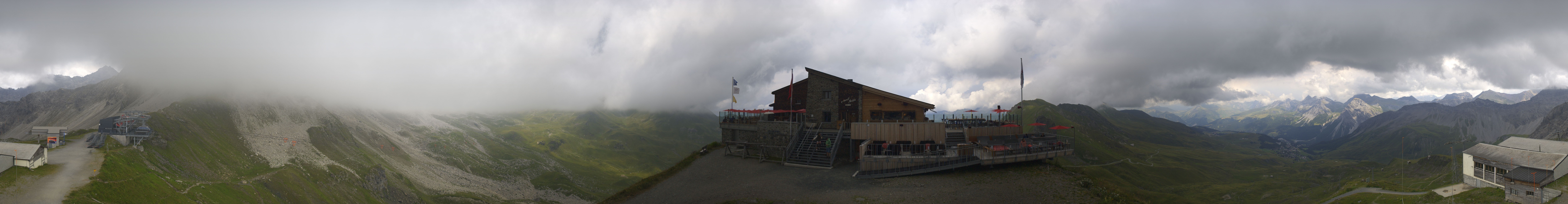 Archived image Webcam Top station Hörnli-Express
