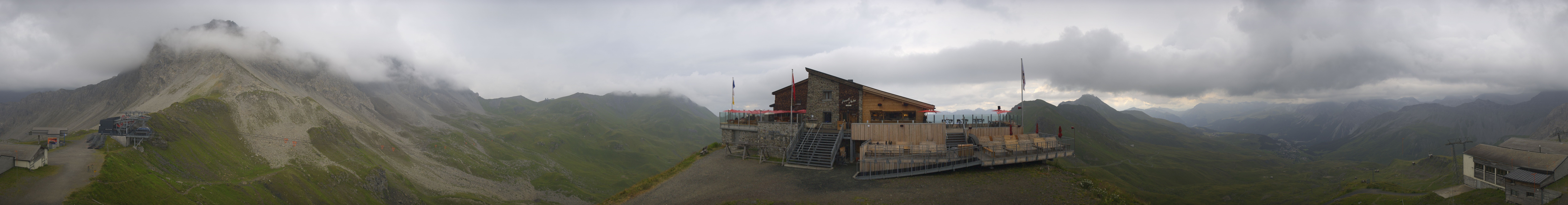 Archived image Webcam Top station Hörnli-Express