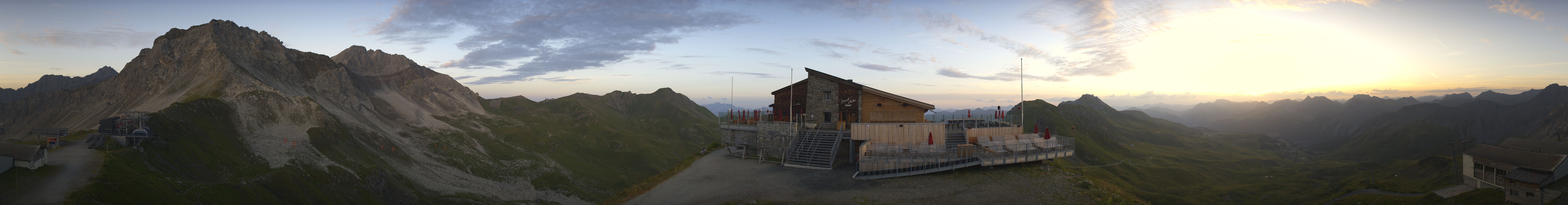 Archiv Foto Webcam Bergstation des Hörnli-Express