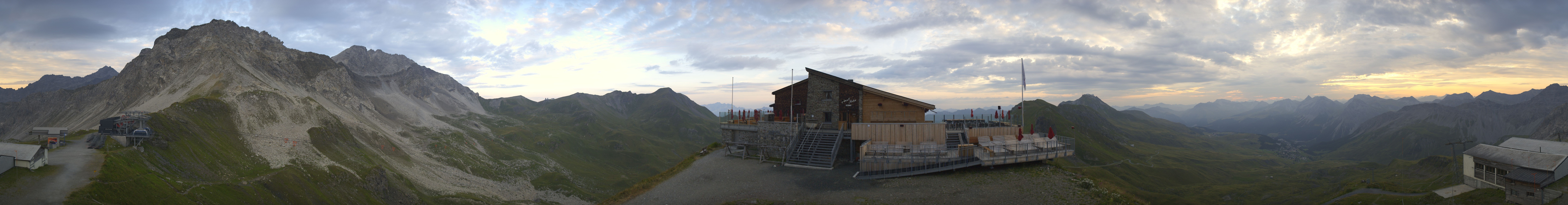 Archiv Foto Webcam Bergstation des Hörnli-Express