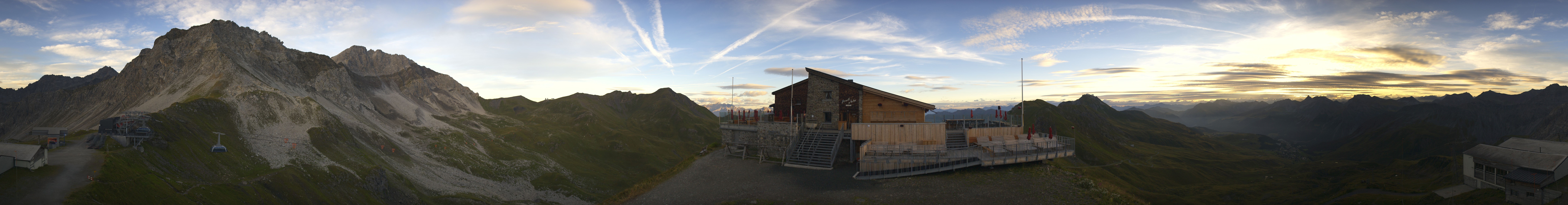 Archiv Foto Webcam Bergstation des Hörnli-Express