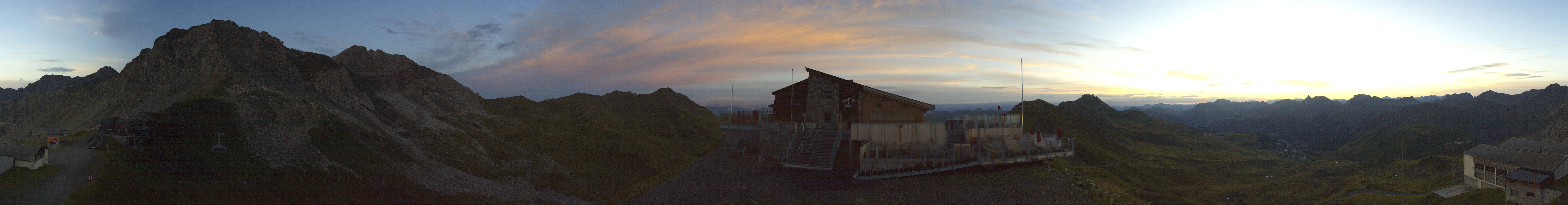 Archiv Foto Webcam Bergstation des Hörnli-Express