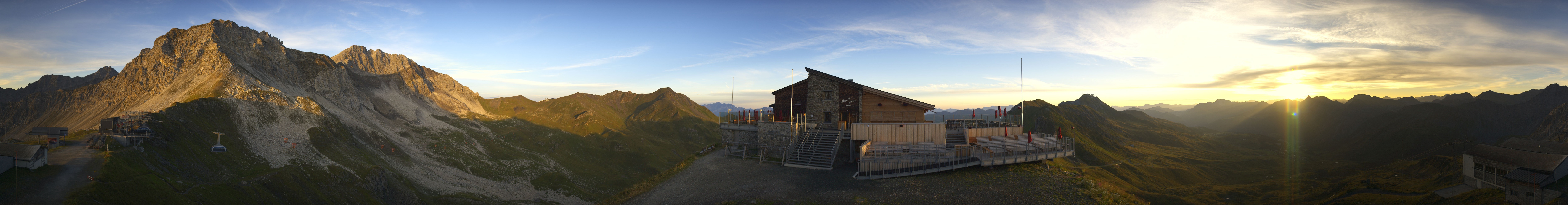 Archiv Foto Webcam Bergstation des Hörnli-Express