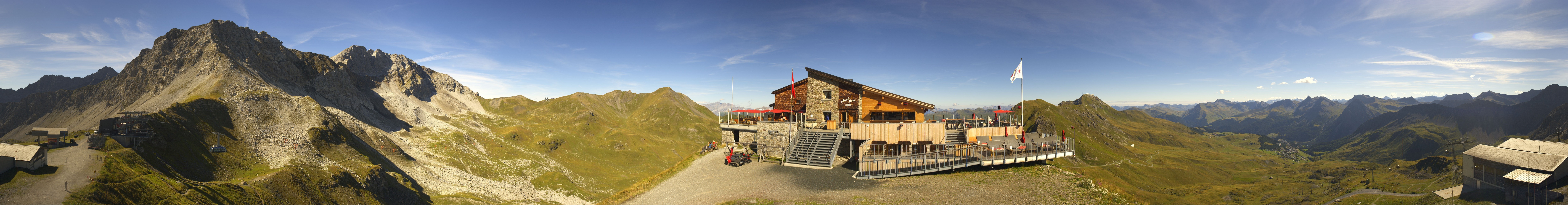 Archived image Webcam Top station Hörnli-Express