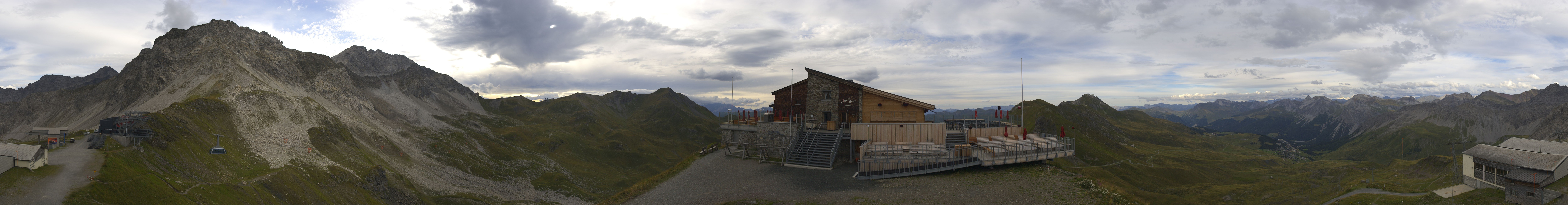 Archived image Webcam Top station Hörnli-Express