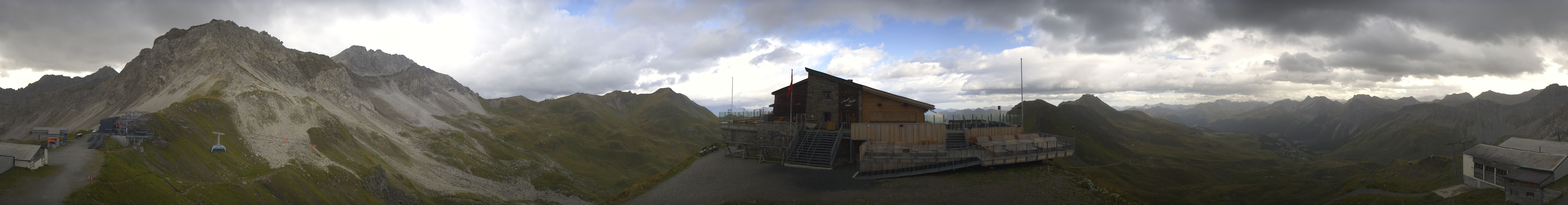 Archived image Webcam Top station Hörnli-Express