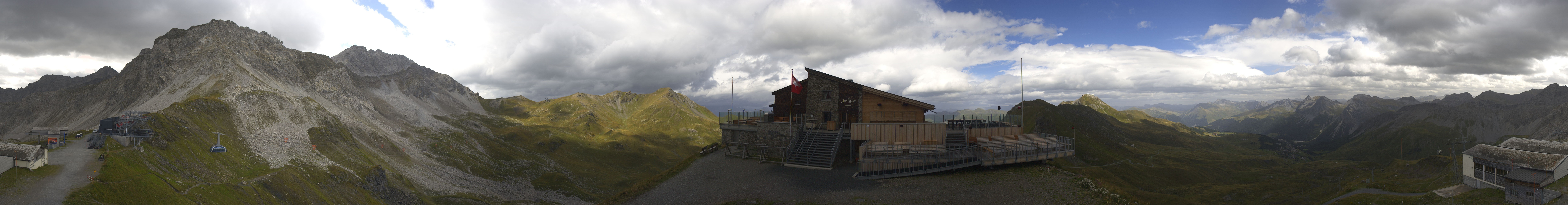Archived image Webcam Top station Hörnli-Express
