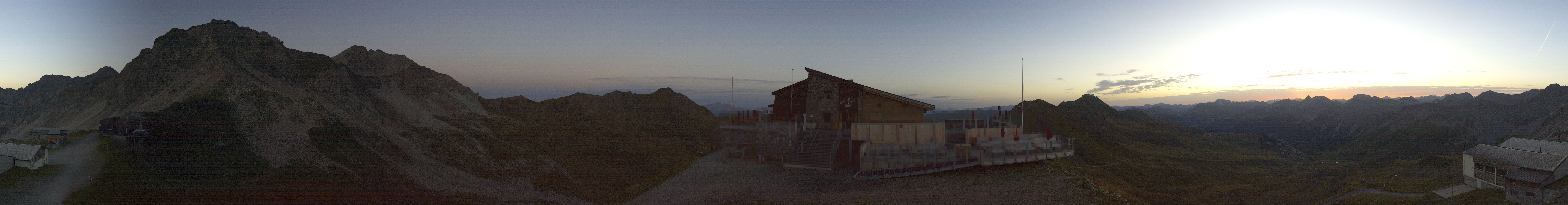 Archiv Foto Webcam Bergstation des Hörnli-Express