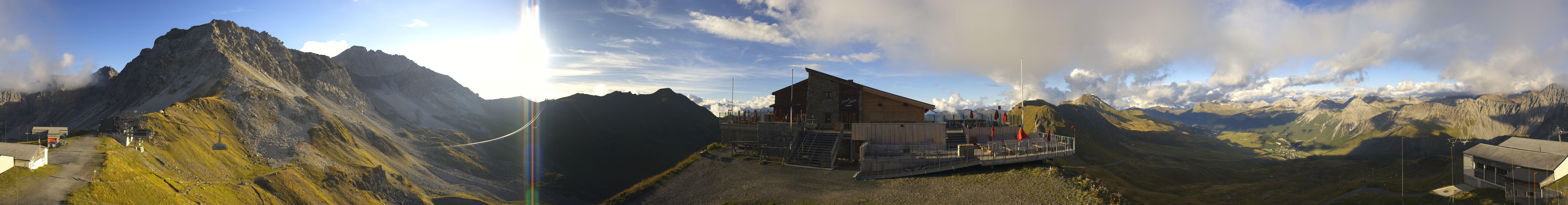 Archiv Foto Webcam Bergstation des Hörnli-Express