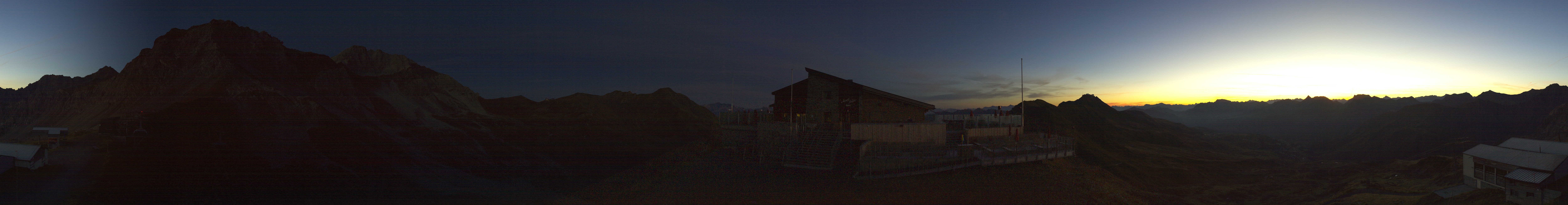 Archiv Foto Webcam Bergstation des Hörnli-Express