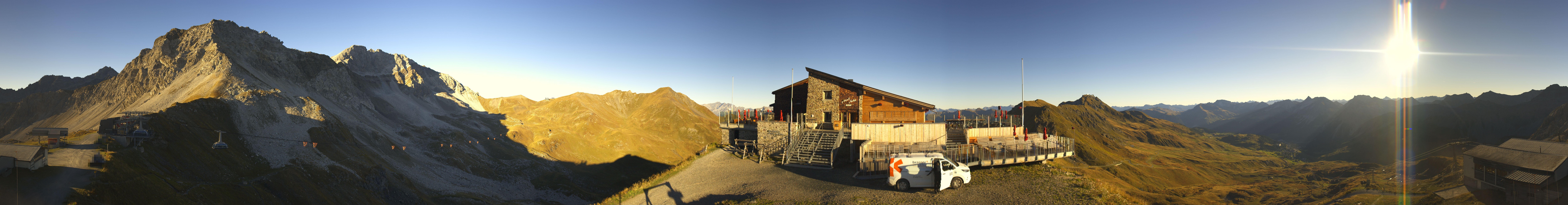 Archiv Foto Webcam Bergstation des Hörnli-Express