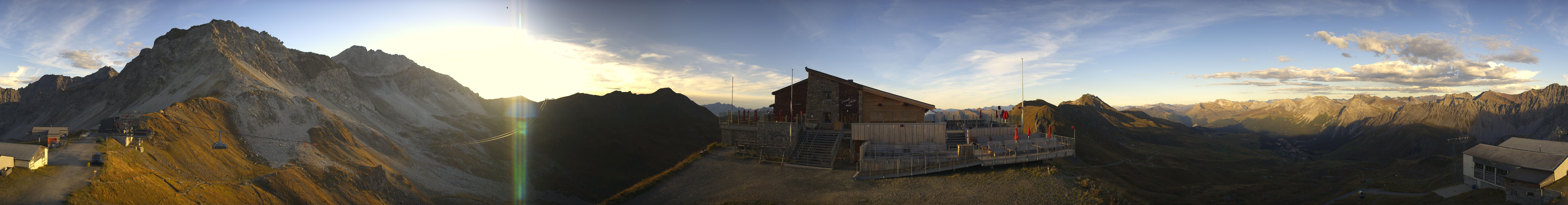 Archiv Foto Webcam Bergstation des Hörnli-Express