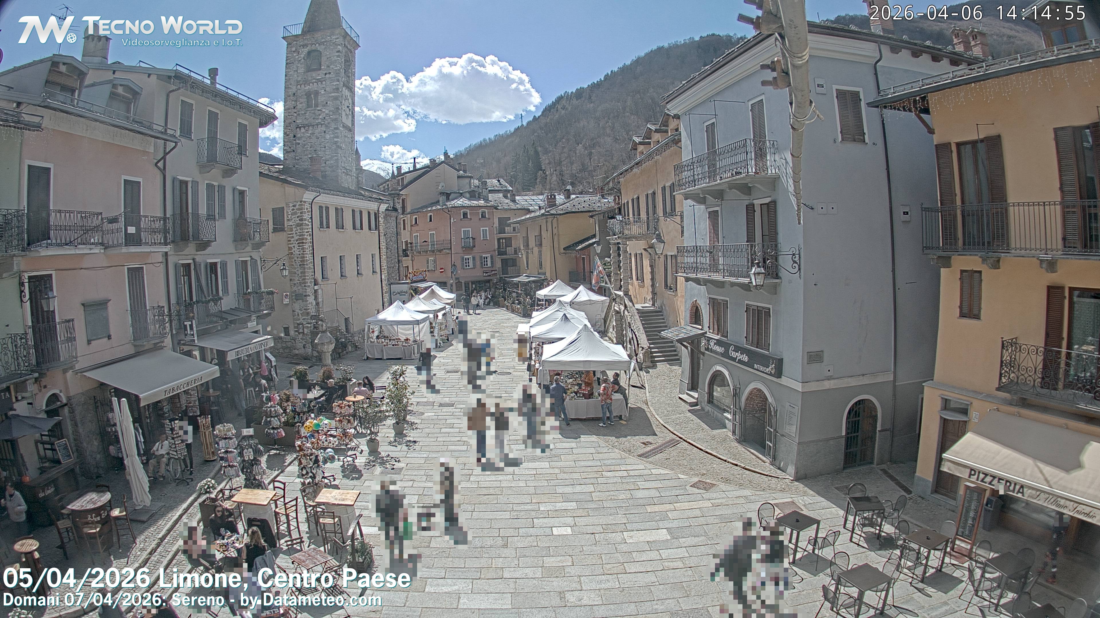 Archived image Webcam Limone town center