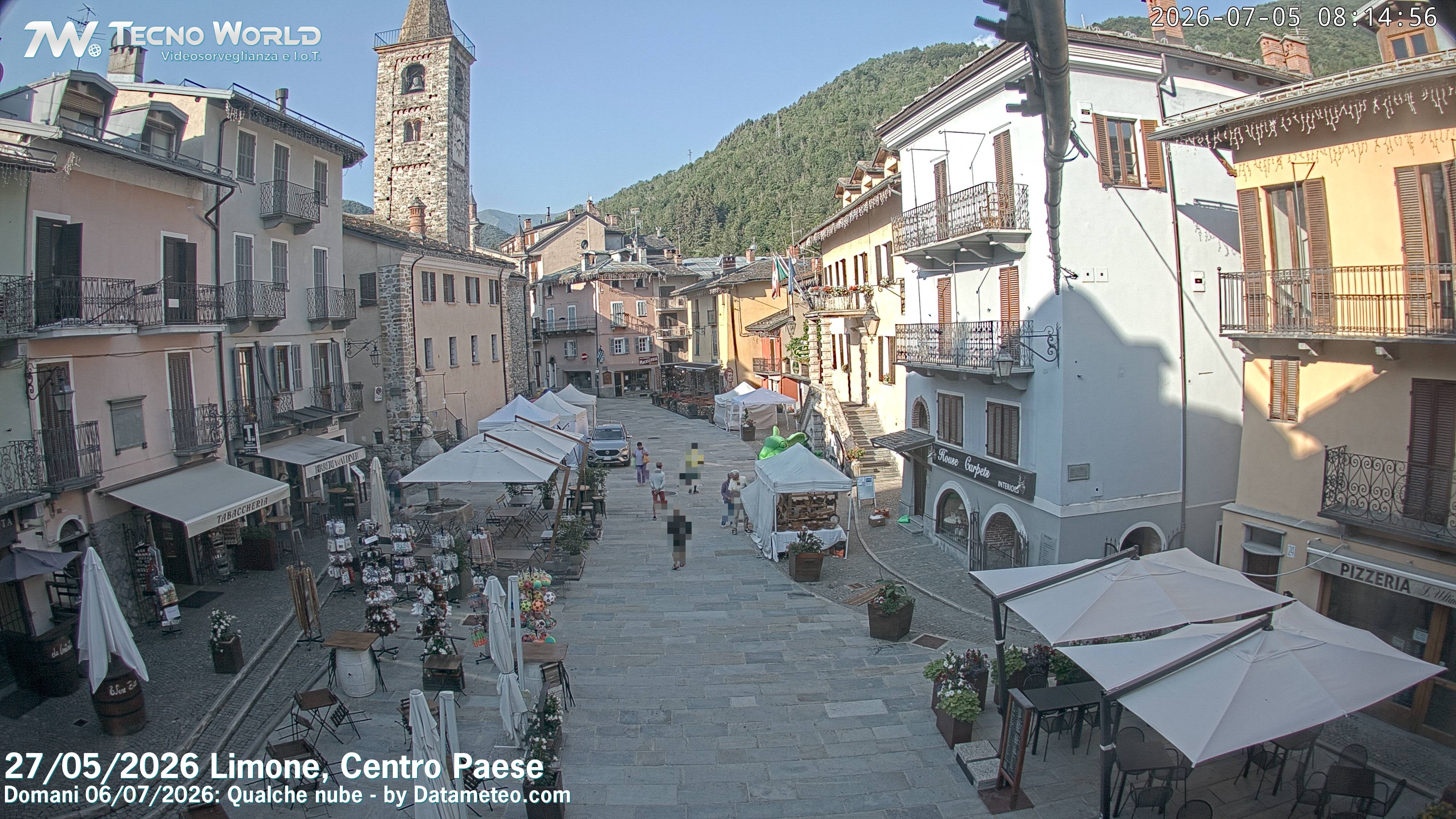 Archived image Webcam Limone town center