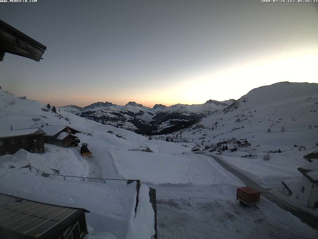 Archived image Webcam Arflina: View towards the valley