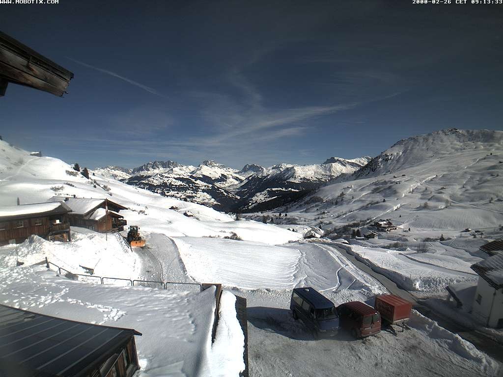 Archived image Webcam Arflina: View towards the valley