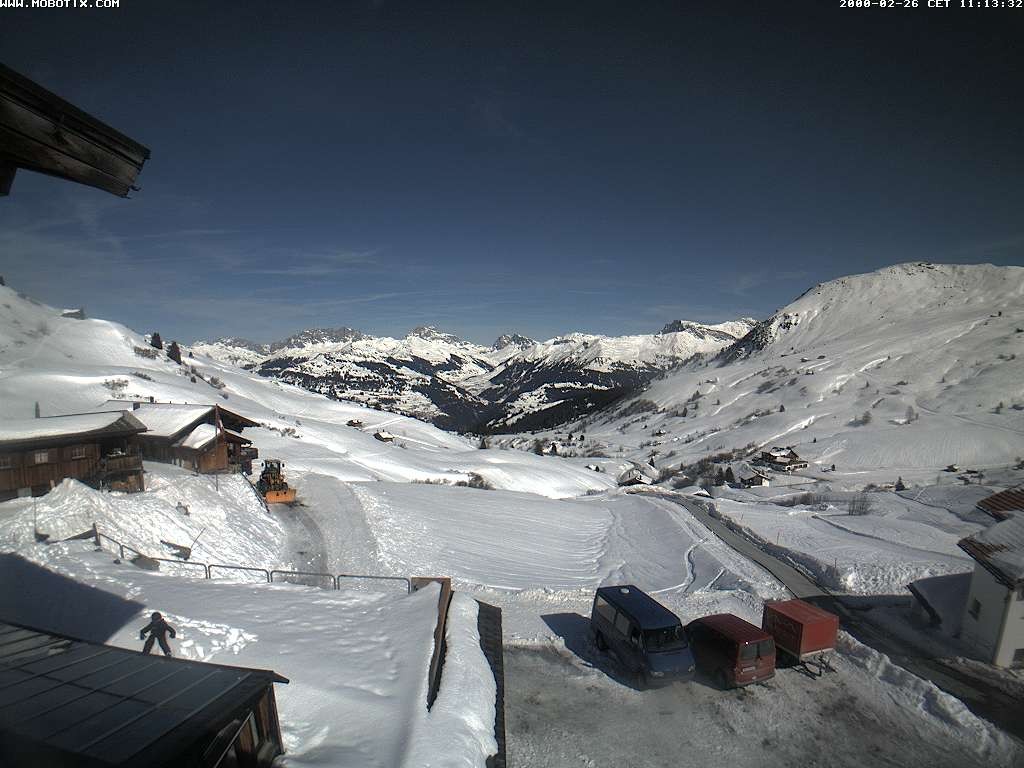 Archived image Webcam Arflina: View towards the valley