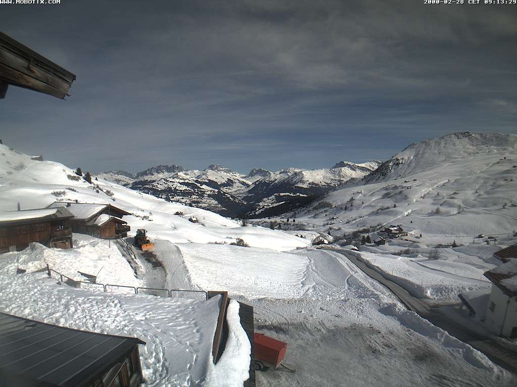 Archived image Webcam Arflina: View towards the valley