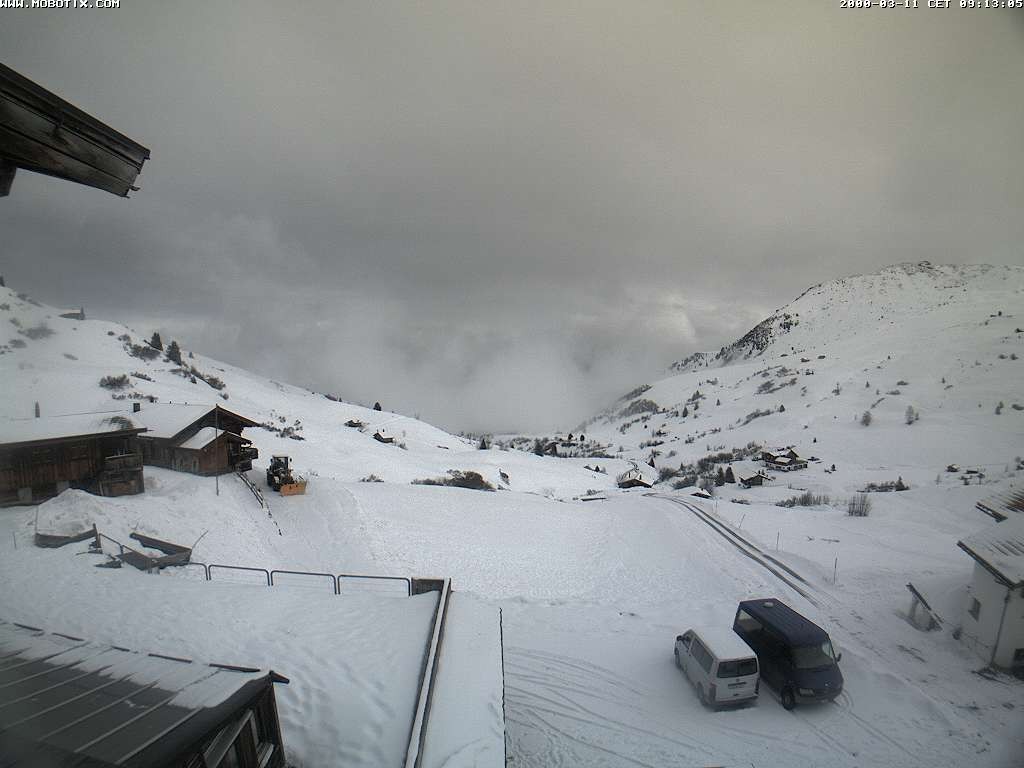 Archived image Webcam Arflina: View towards the valley