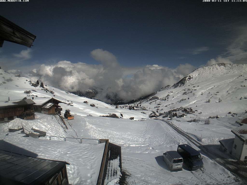 Archived image Webcam Arflina: View towards the valley