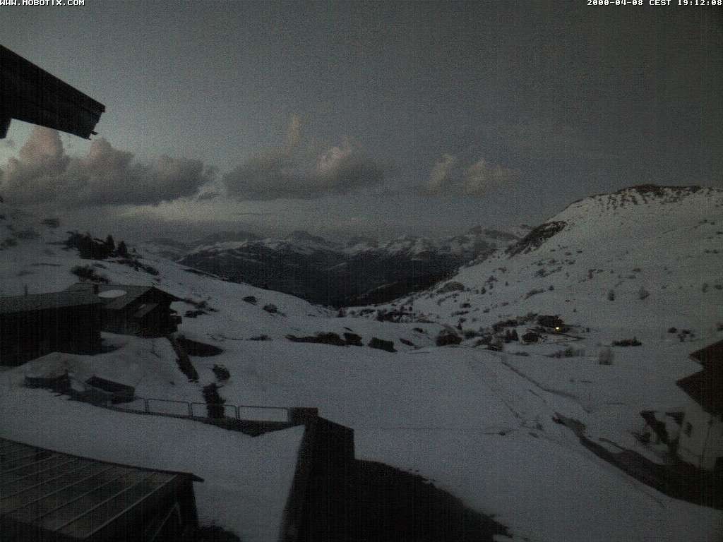 Archived image Webcam Arflina: View towards the valley