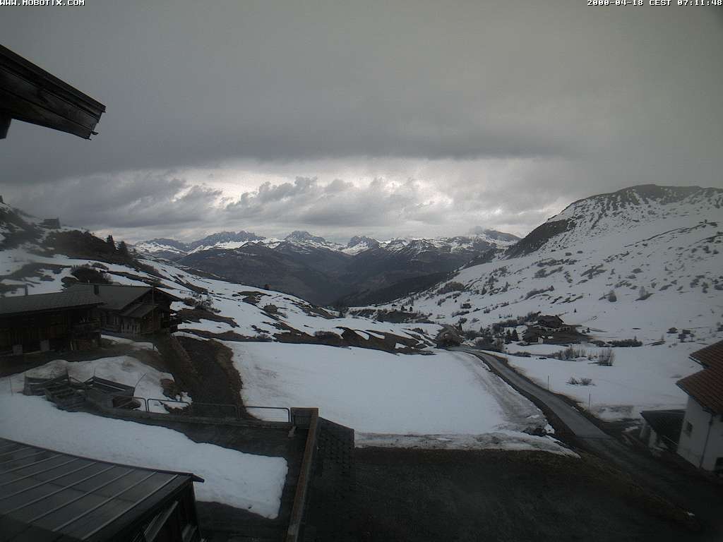 Archived image Webcam Arflina: View towards the valley