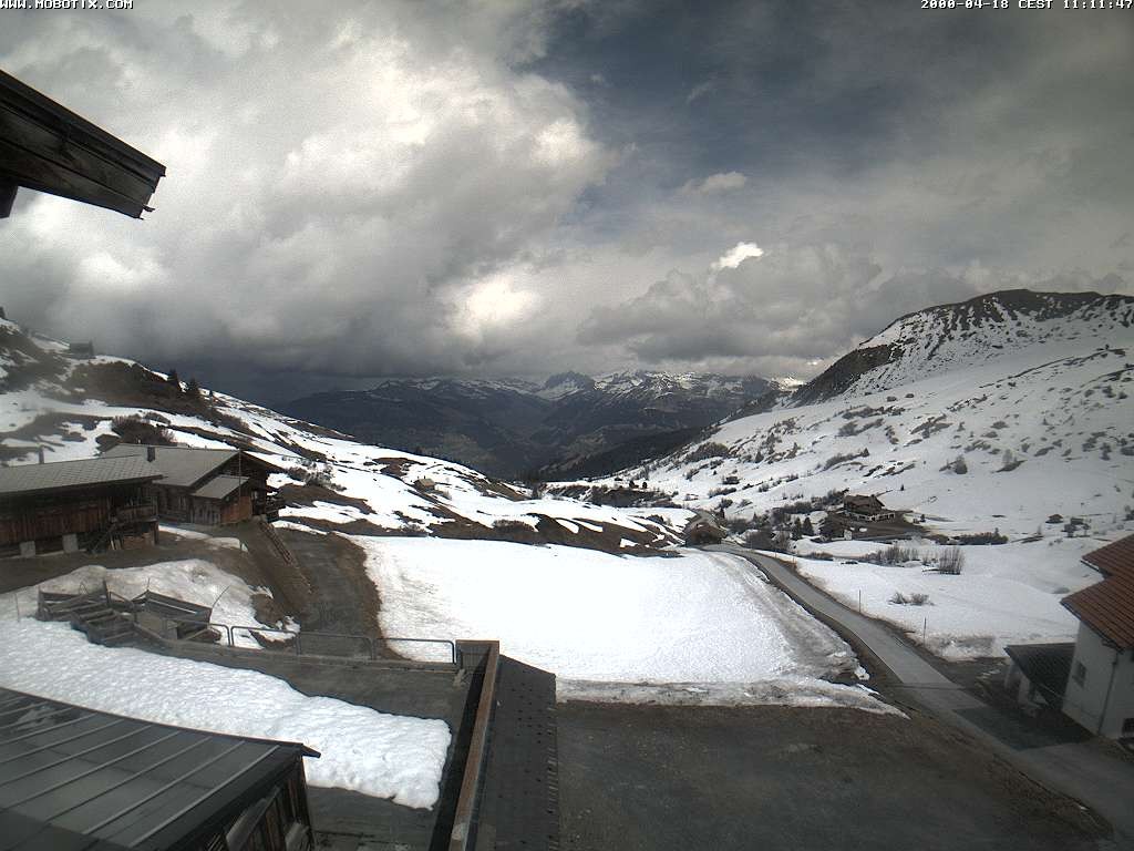 Archived image Webcam Arflina: View towards the valley