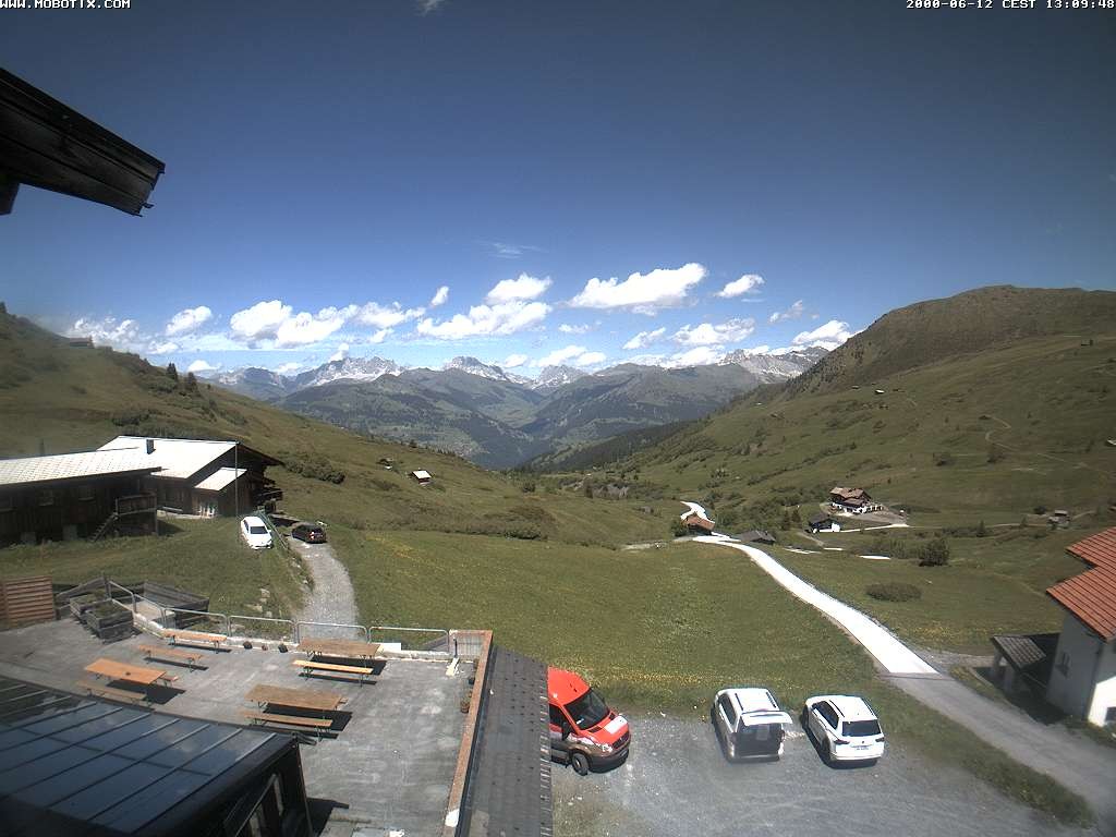 Archived image Webcam Arflina: View towards the valley