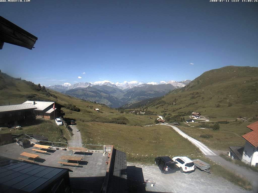Archived image Webcam Arflina: View towards the valley