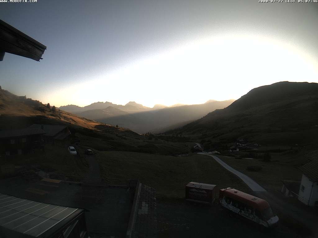 Archived image Webcam Arflina: View towards the valley