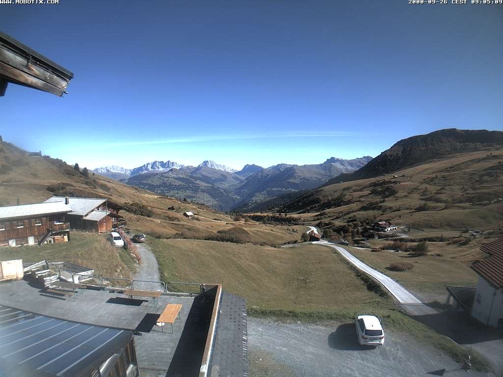 Archived image Webcam Arflina: View towards the valley