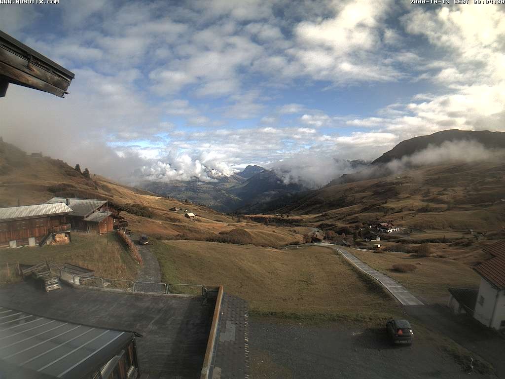 Archived image Webcam Arflina: View towards the valley
