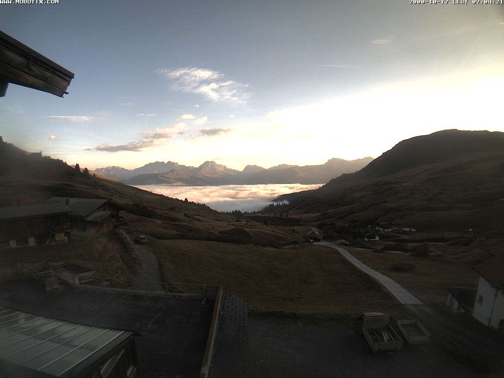 Archived image Webcam Arflina: View towards the valley