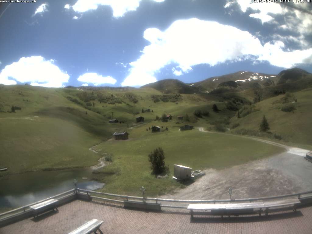 Archived image Webcam Restaurant Heuberge