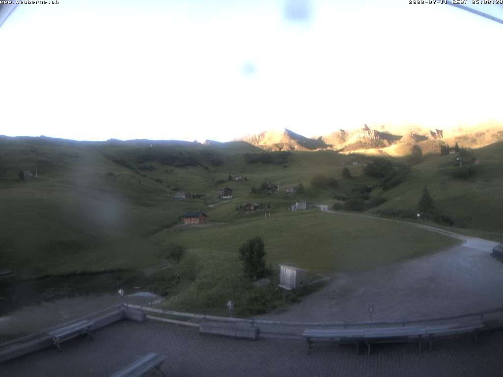 Archived image Webcam Restaurant Heuberge