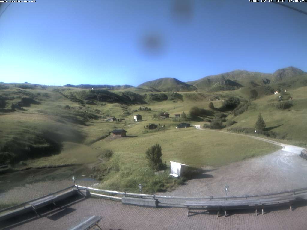 Archived image Webcam Restaurant Heuberge