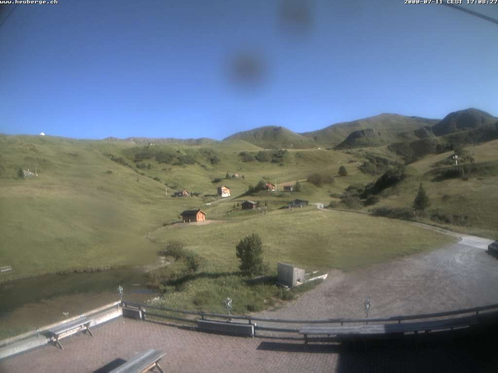 Archived image Webcam Restaurant Heuberge
