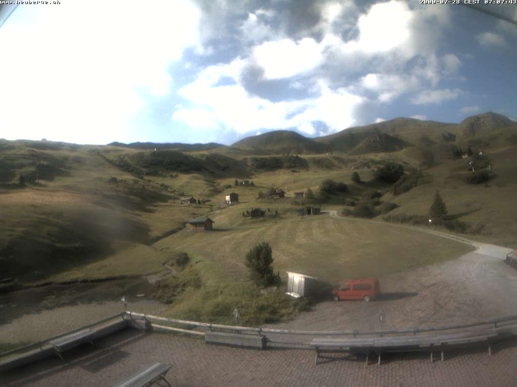 Archived image Webcam Restaurant Heuberge