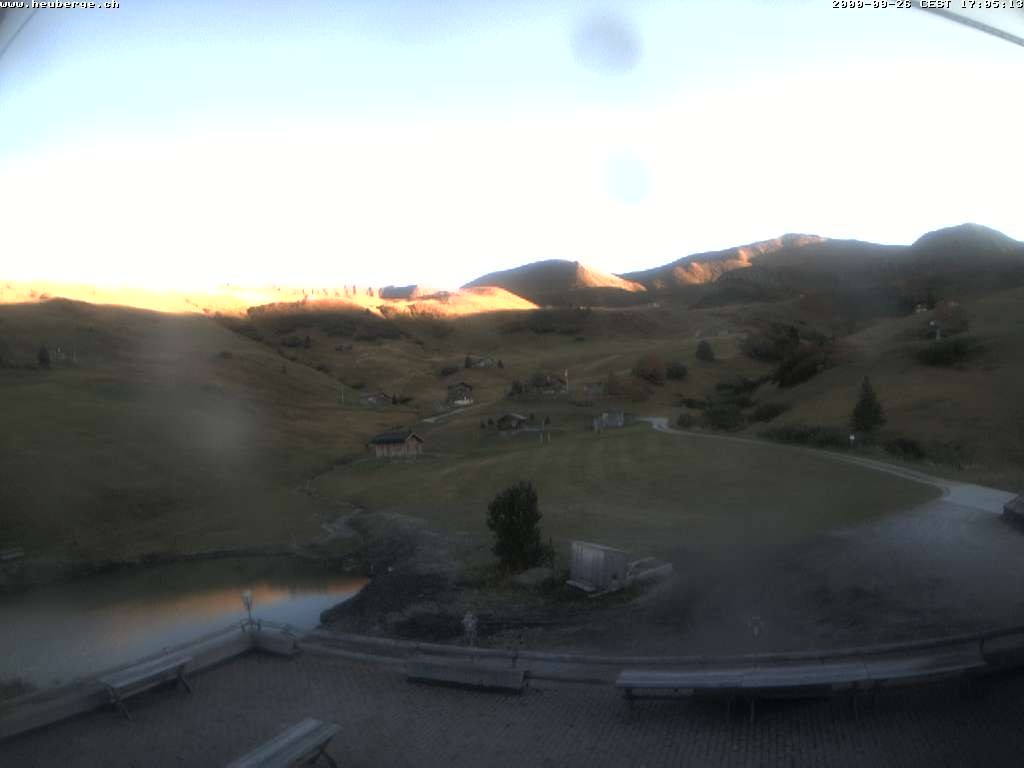 Archived image Webcam Restaurant Heuberge