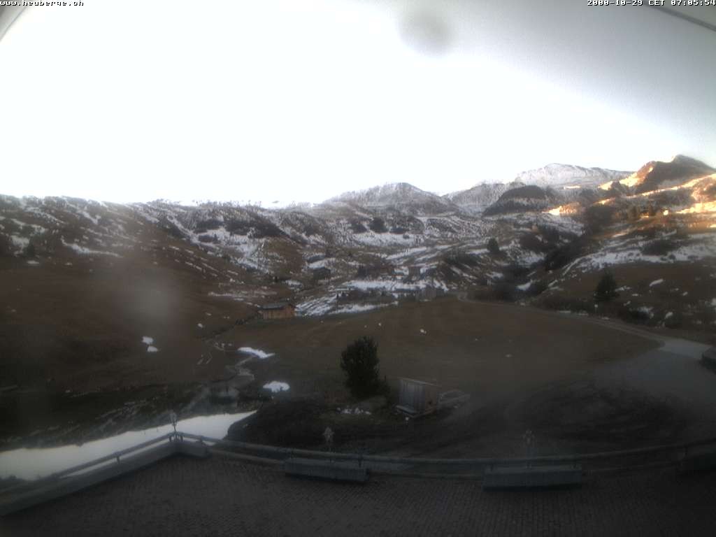 Archived image Webcam Restaurant Heuberge
