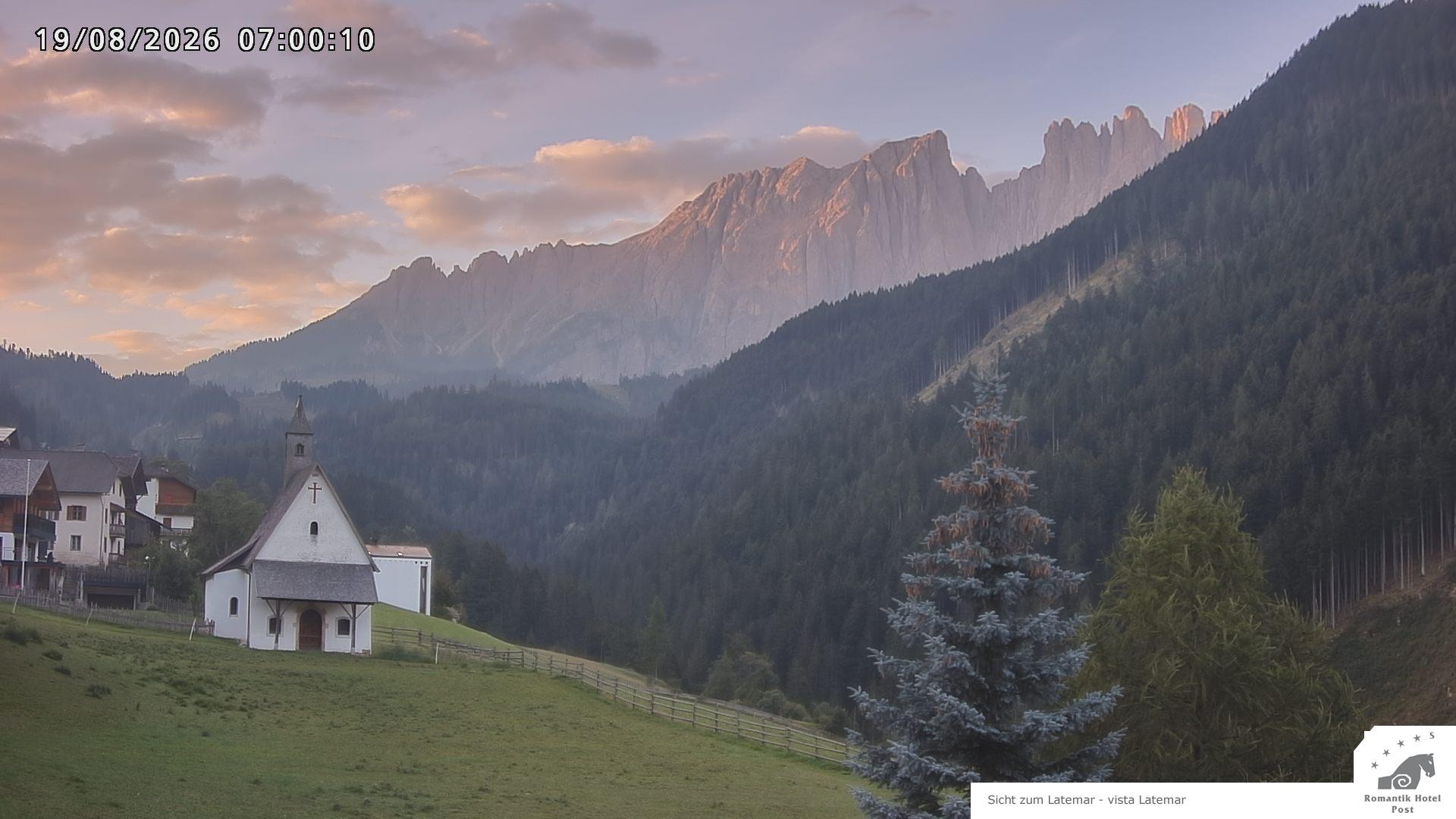 Archived image Webcam Welschnofen: Hotel Post