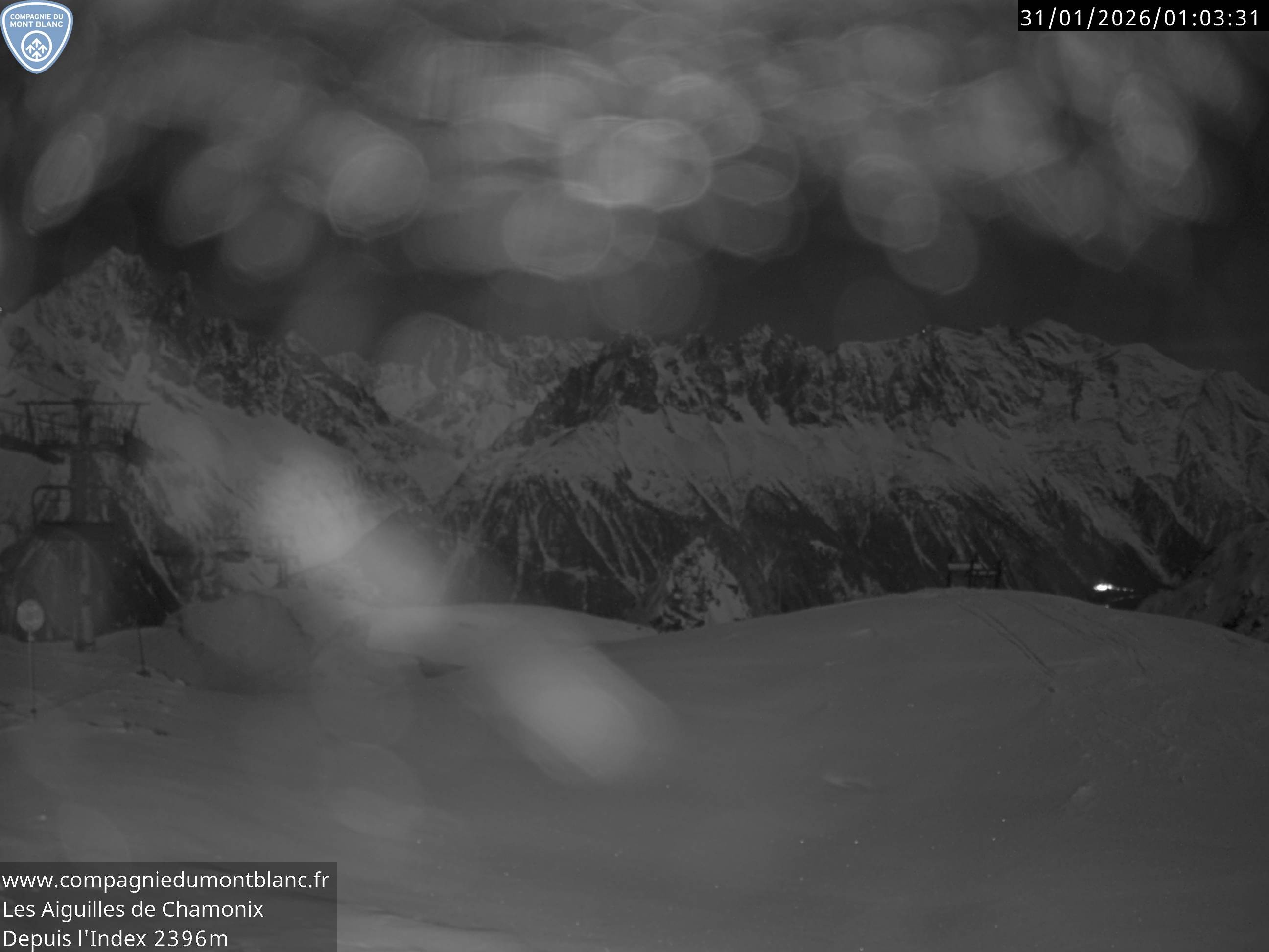 Archiv Foto Webcam Les Aiguilles de Charmonix