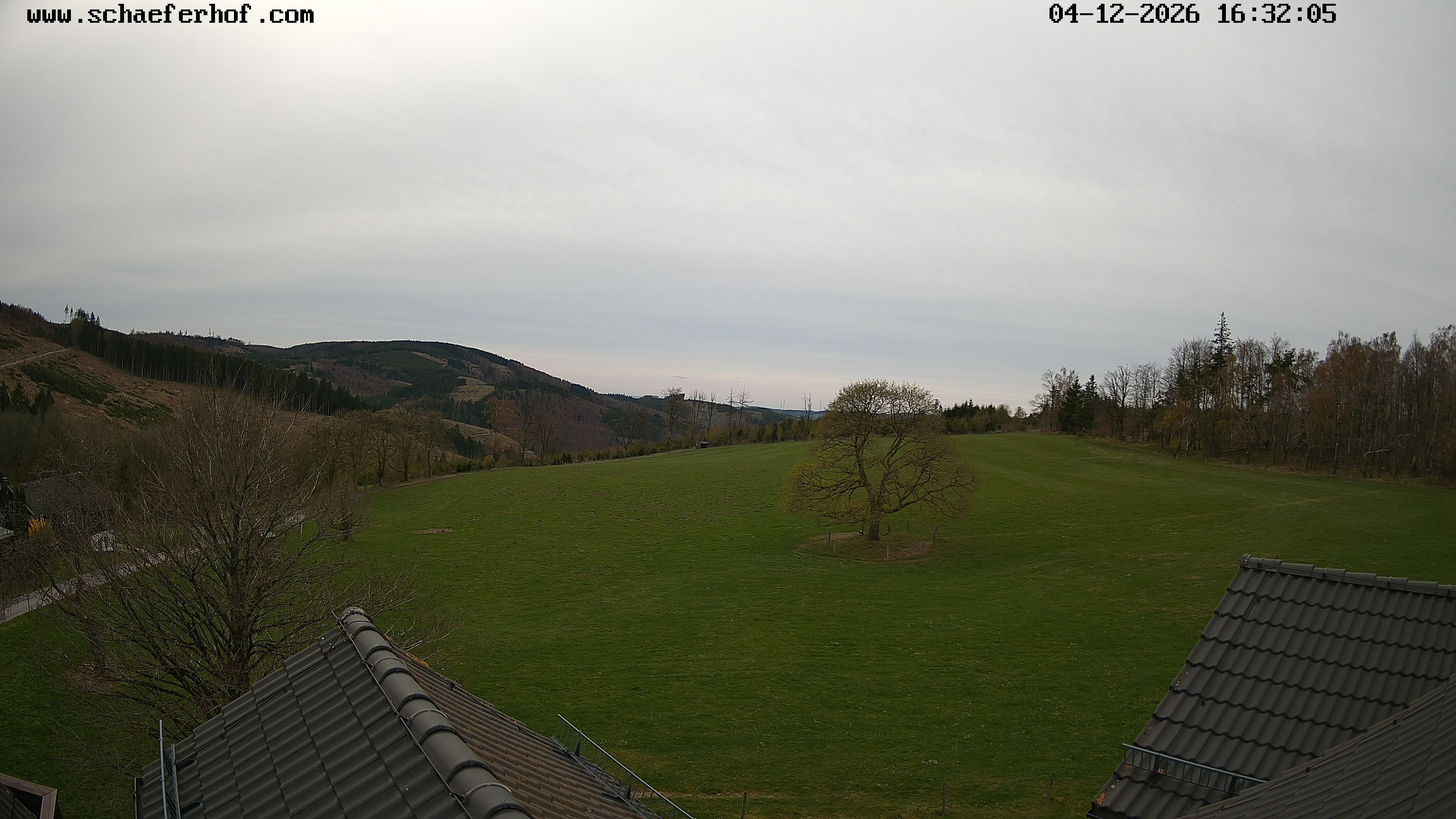 Archived image Webcam Schmallenberg: Hotel Schäferhof