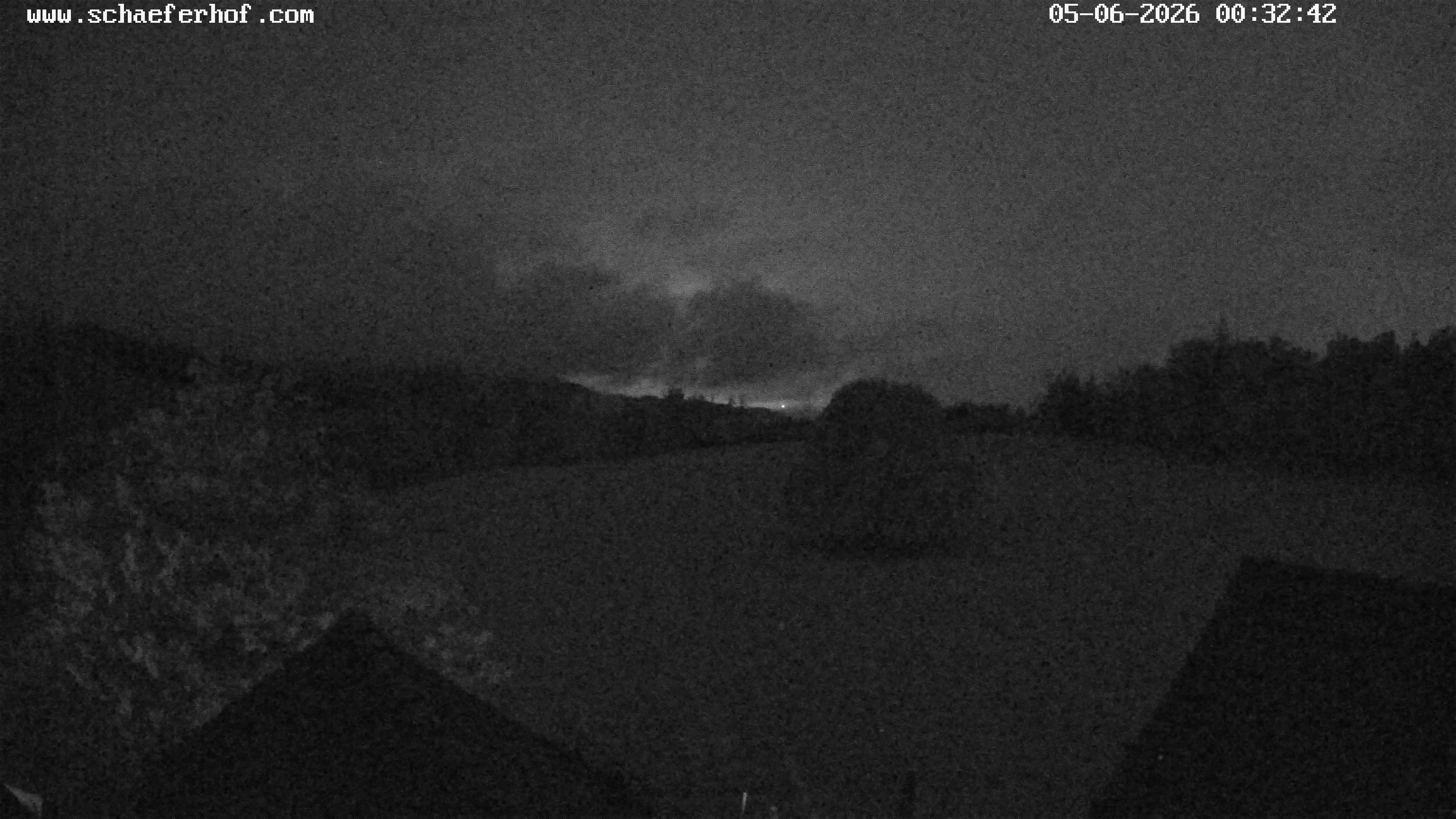 Archived image Webcam Schmallenberg: Hotel Schäferhof
