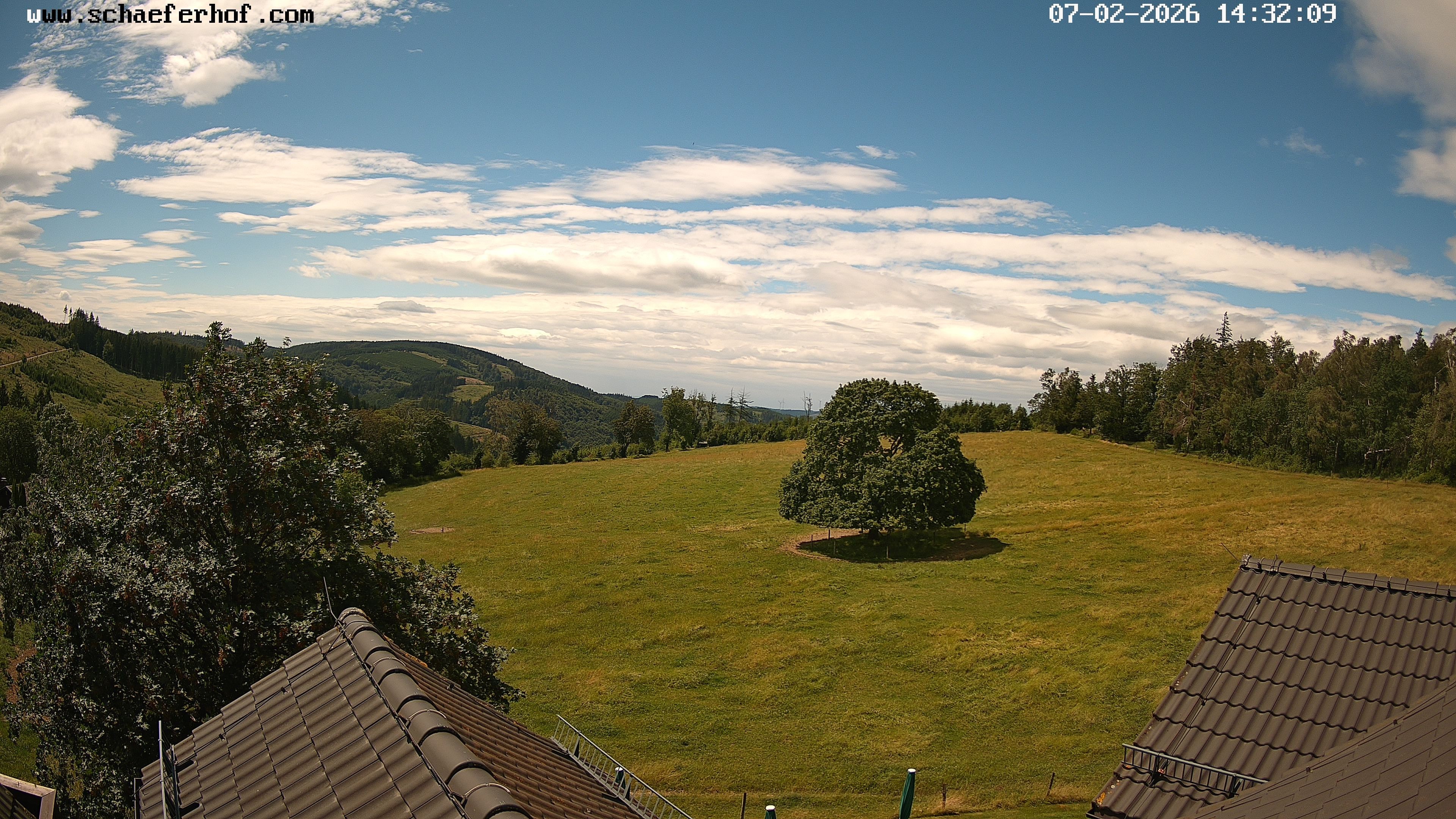 Archived image Webcam Schmallenberg: Hotel Schäferhof