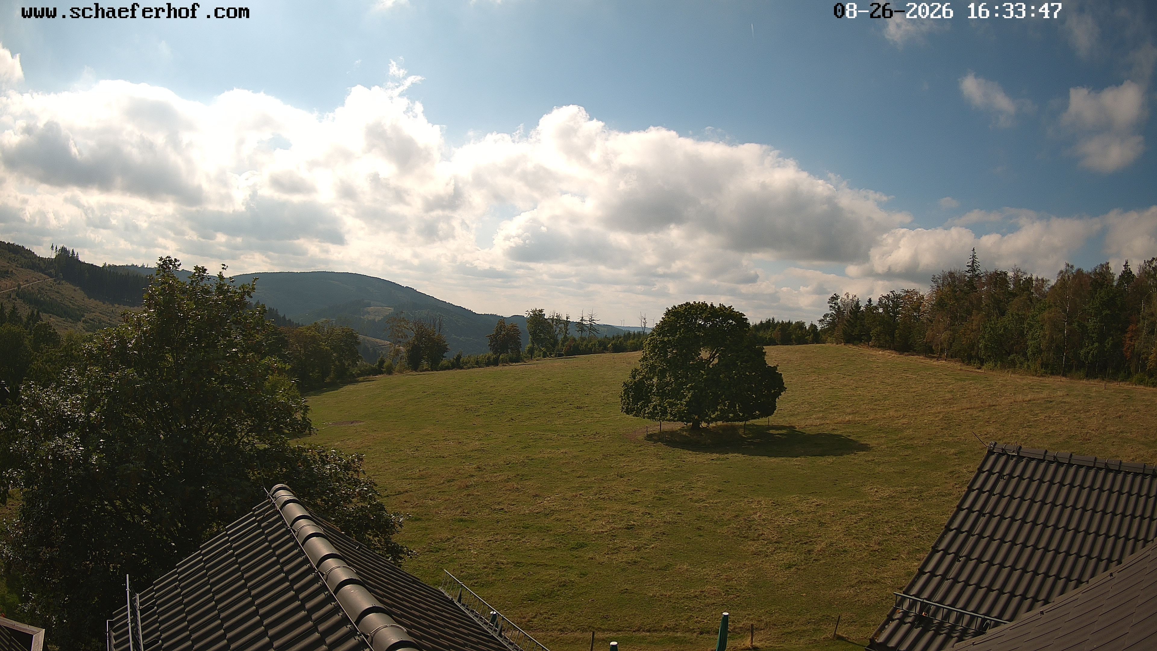 Archived image Webcam Schmallenberg: Hotel Schäferhof